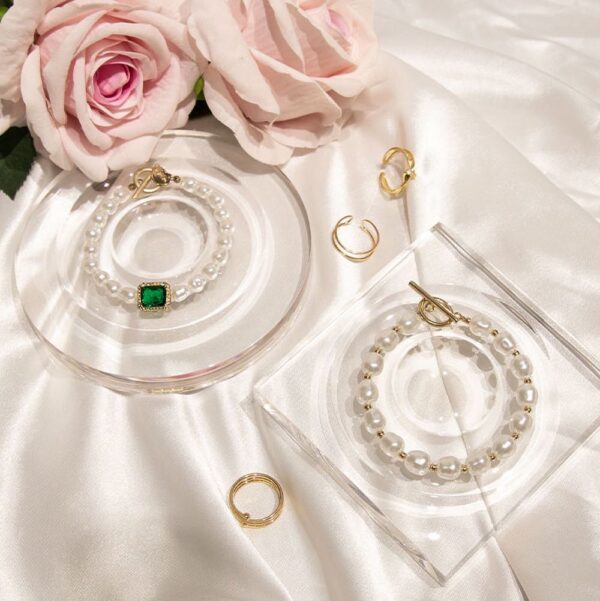 Crystal Glass Bracelet Display Plate