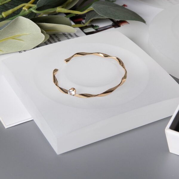 Crystal Glass Bracelet Display Plate