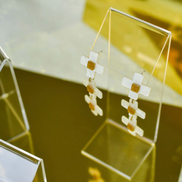 Modern Clear Acrylic Earring Display Stand | Jewelry Organizer for Retail