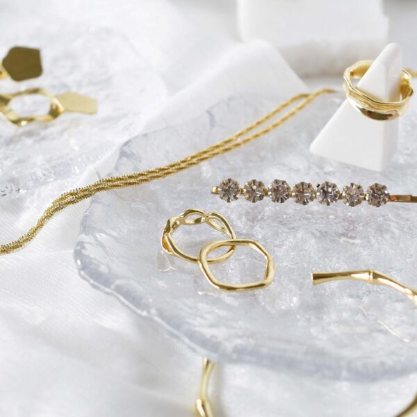 Luxury Crystal Glass Jewelry Display Tray | Natural Edge Showcase Plate