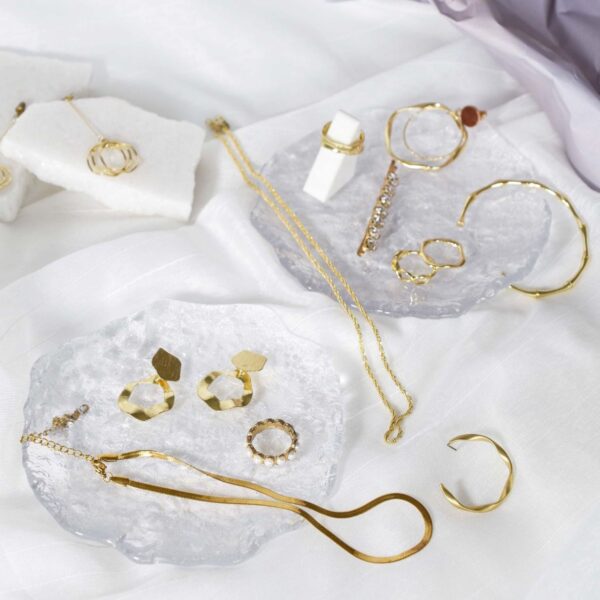 Luxury Crystal Glass Jewelry Display Tray | Natural Edge Showcase Plate