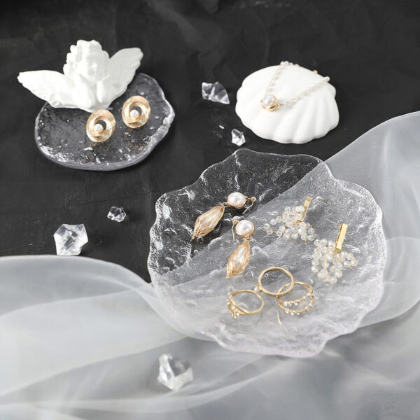 Luxury Crystal Glass Jewelry Display Tray | Natural Edge Showcase Plate