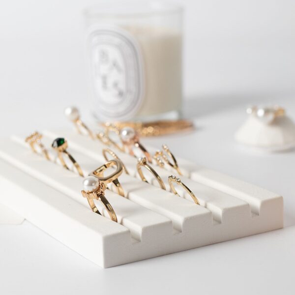 Premium Plaster Ring Display Tray - Modern Multi-Slot Organizer