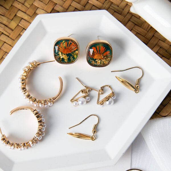 Modern Plaster Jewelry Display Tray - Geometric Hexagonal Collection