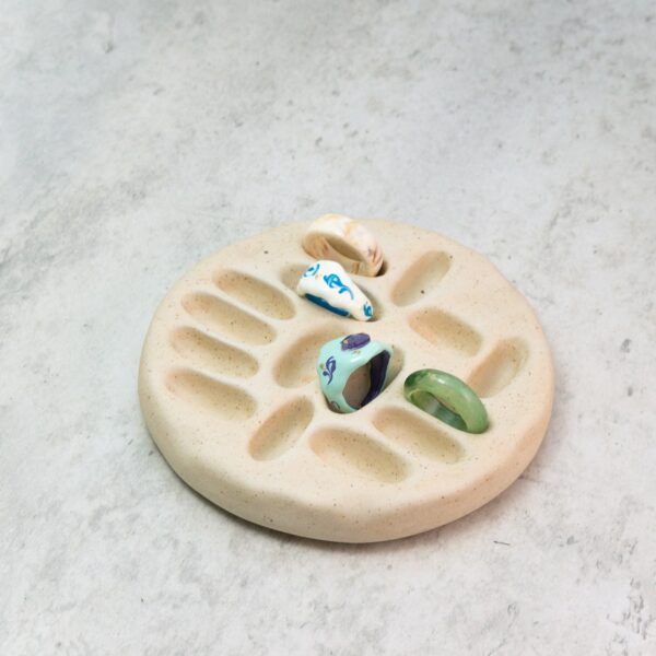 Minimalist Ceramic Ring Display - Angle View