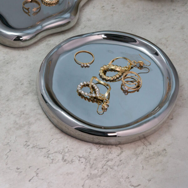 Metallic Silver Jewelry Display Set | Irregular Ring Dish & Necklace Holder