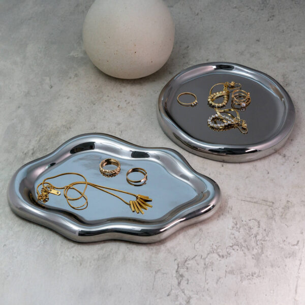 Metallic Silver Jewelry Display Set | Irregular Ring Dish & Necklace Holder
