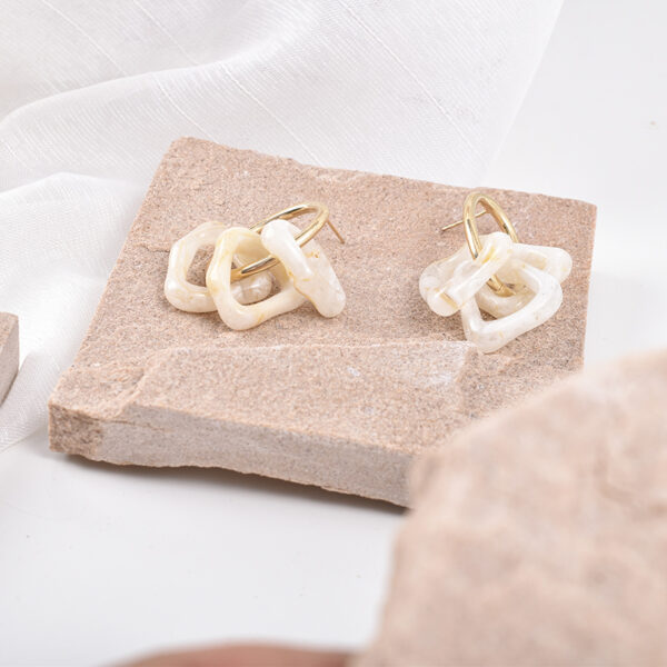 Natural Stone Jewelry Display Stand | Handcrafted Pink Stone Organizer